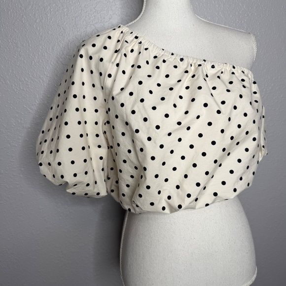 NWT Women's A New Day Off shoulder polka dot top . Black & white Size Large - Picture 2 of 9